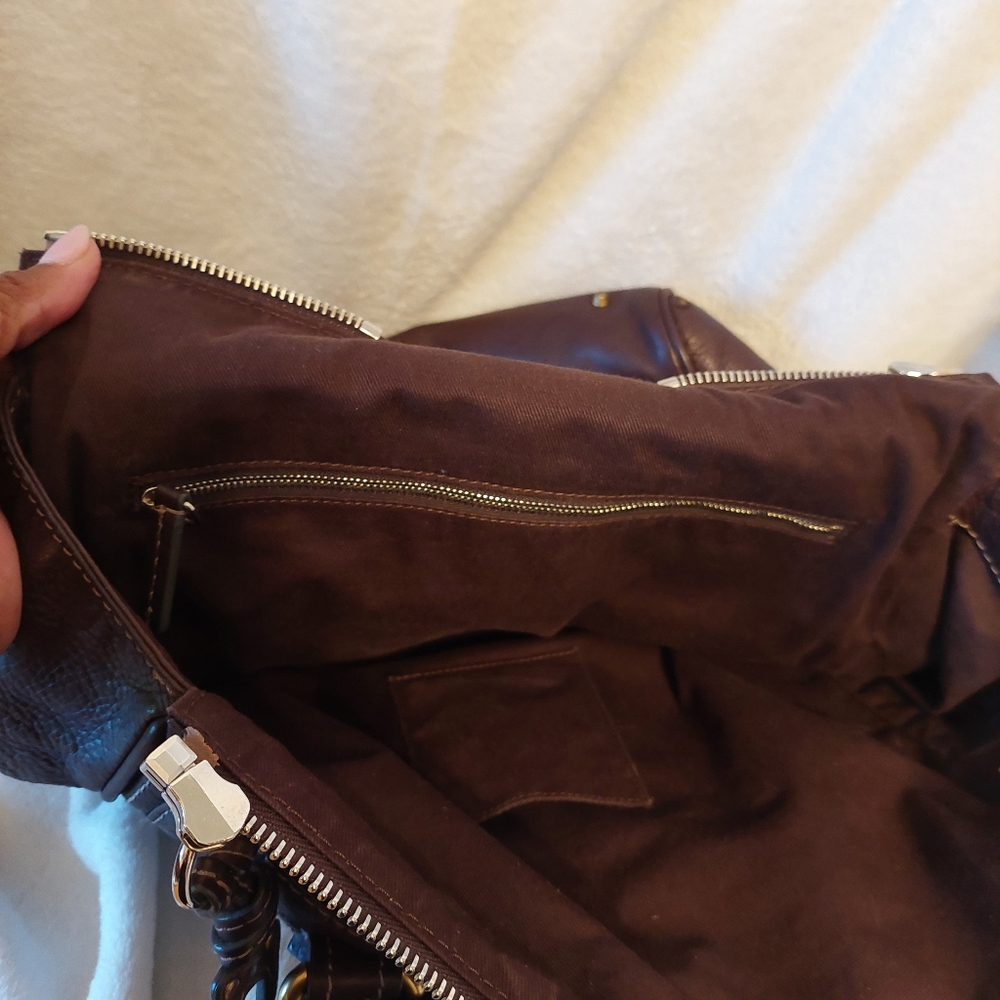Chloe Handbag - Picture 11 of 16